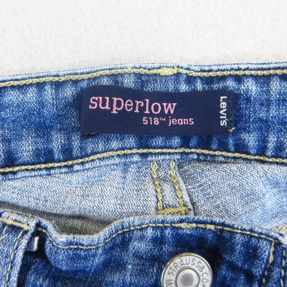 Levi's‎ 518 Superlow Shorts Womens Size 3 Blue Denim Raw Hem Casual Low Rise - Picture 9 of 12